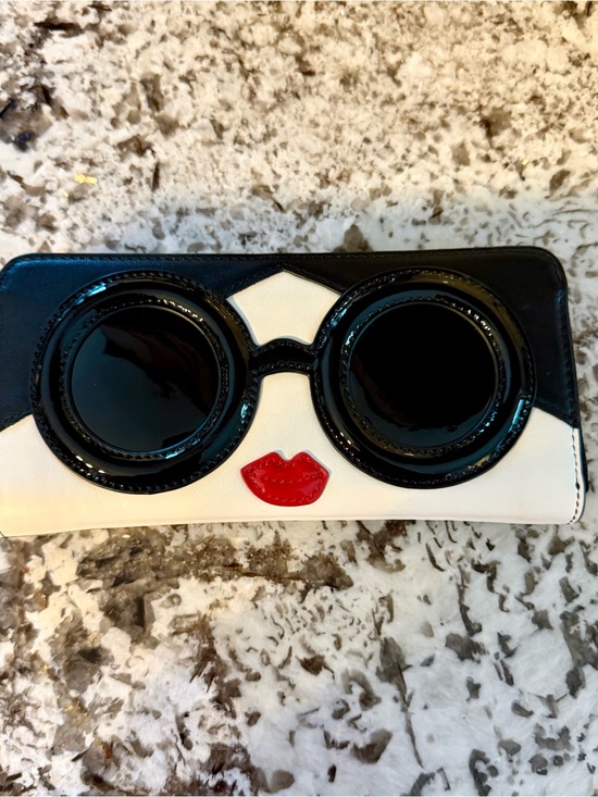 Alice + Olivia Handbags - Alice + Olivia Stace Face Wallet NWT
